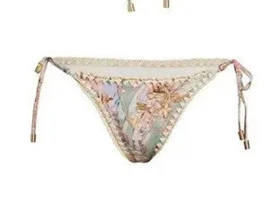 Women's creamy-white floral print bikini set with removable skirt for beach swimming