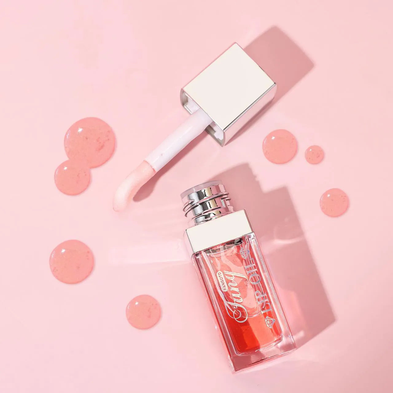 Five colourful tubes of mint-flavoured moisturising lip gloss with repairing formula