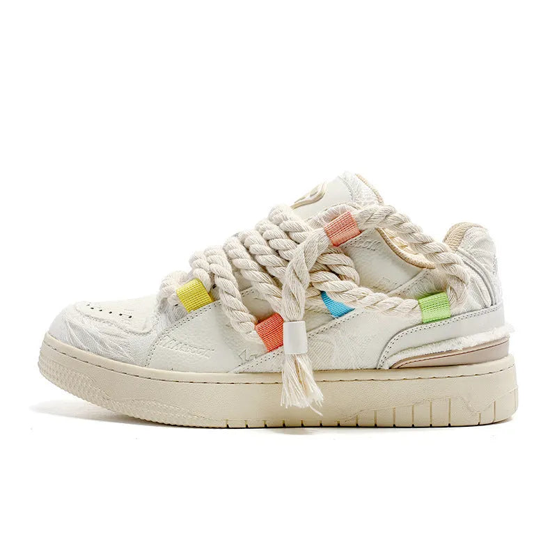 Milky white retro lace-up skateboard shoes with round toe and rubber sole