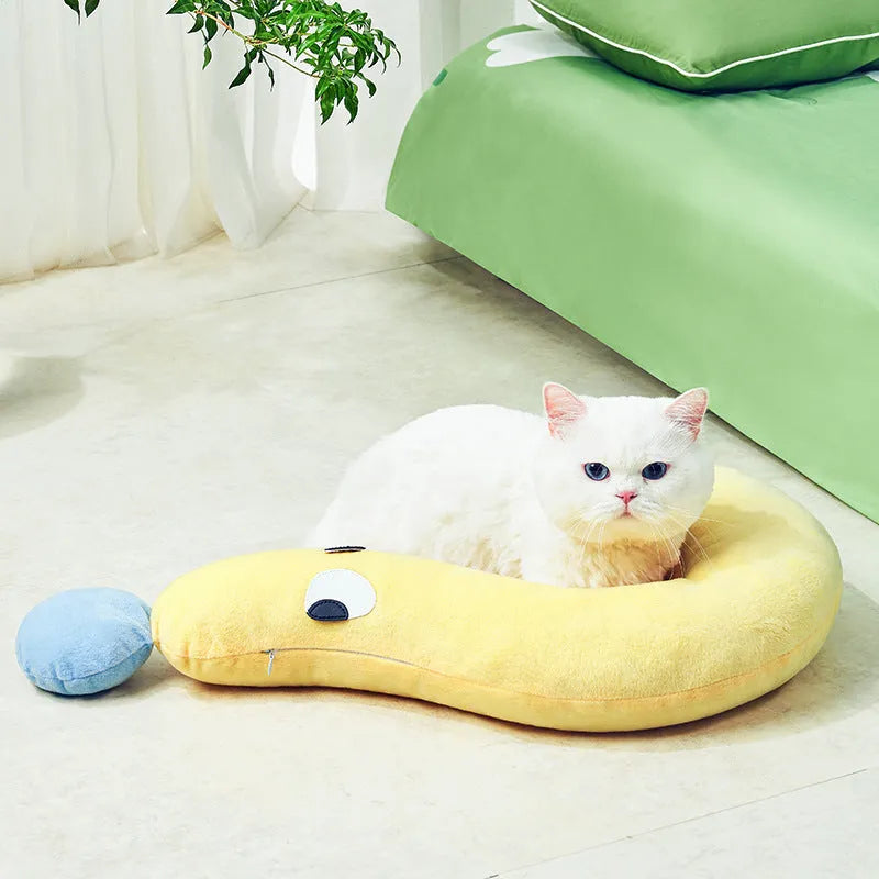 Blue and yellow removable cover pet pillow for cats and dogs, dimensions 62 cm by 39 cm