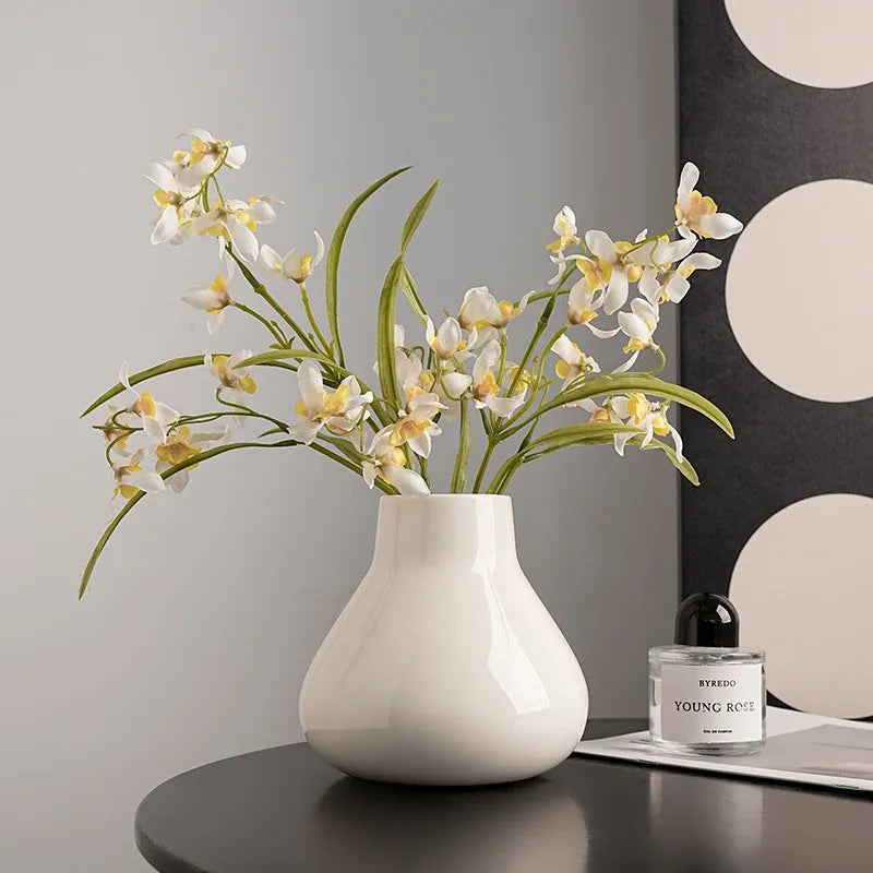 Ceramic round belly decorative vase with coloured glaze finish in black colour option