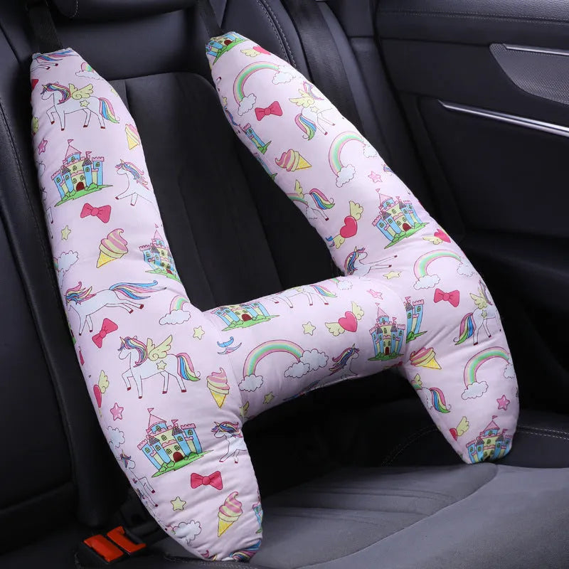 55x70cm car pillow with U-shaped design for headrest mounting and neck support
