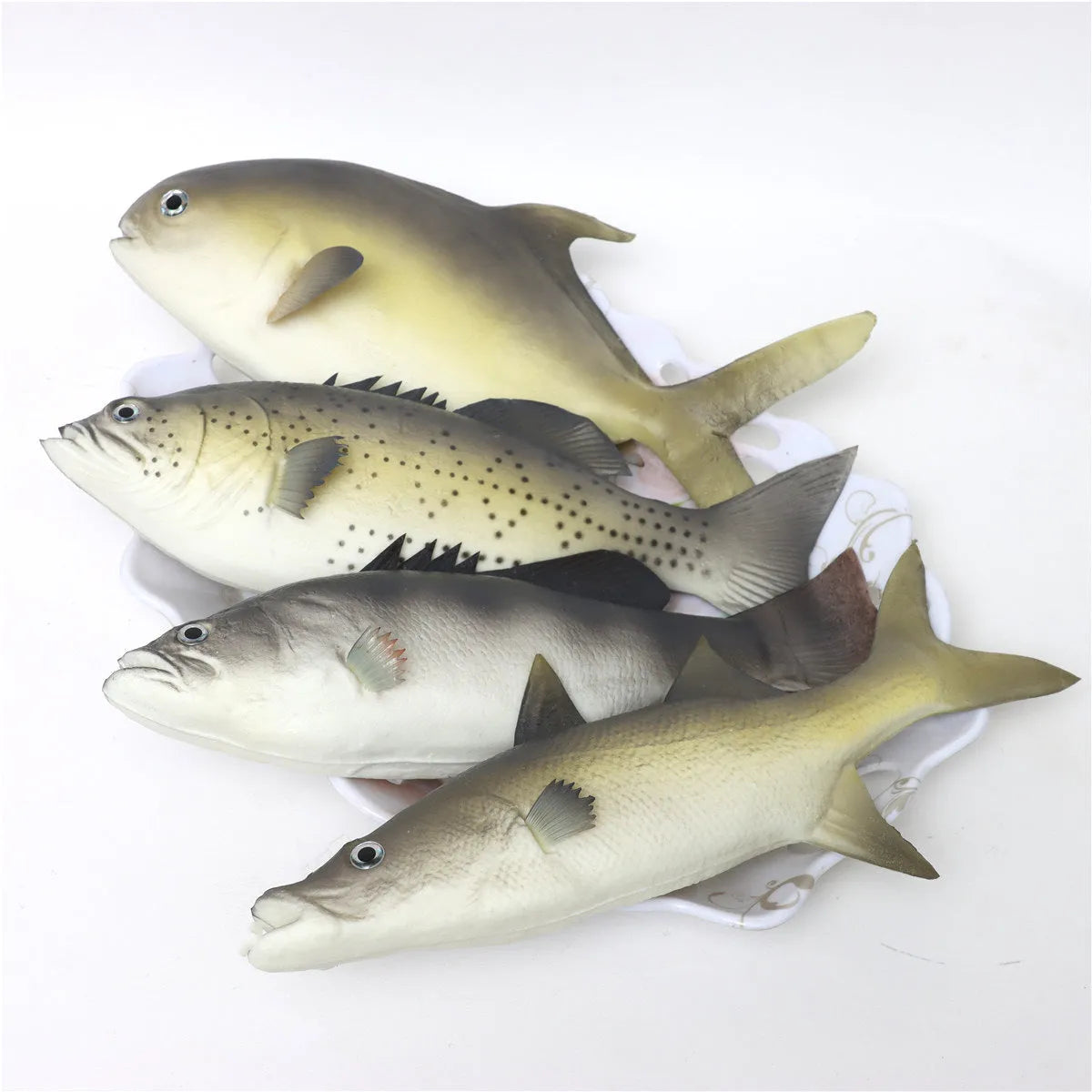 PU simulated fish ornaments set showing yellow-fin tuna, yellow fin tuna and small tuna aquarium decor models