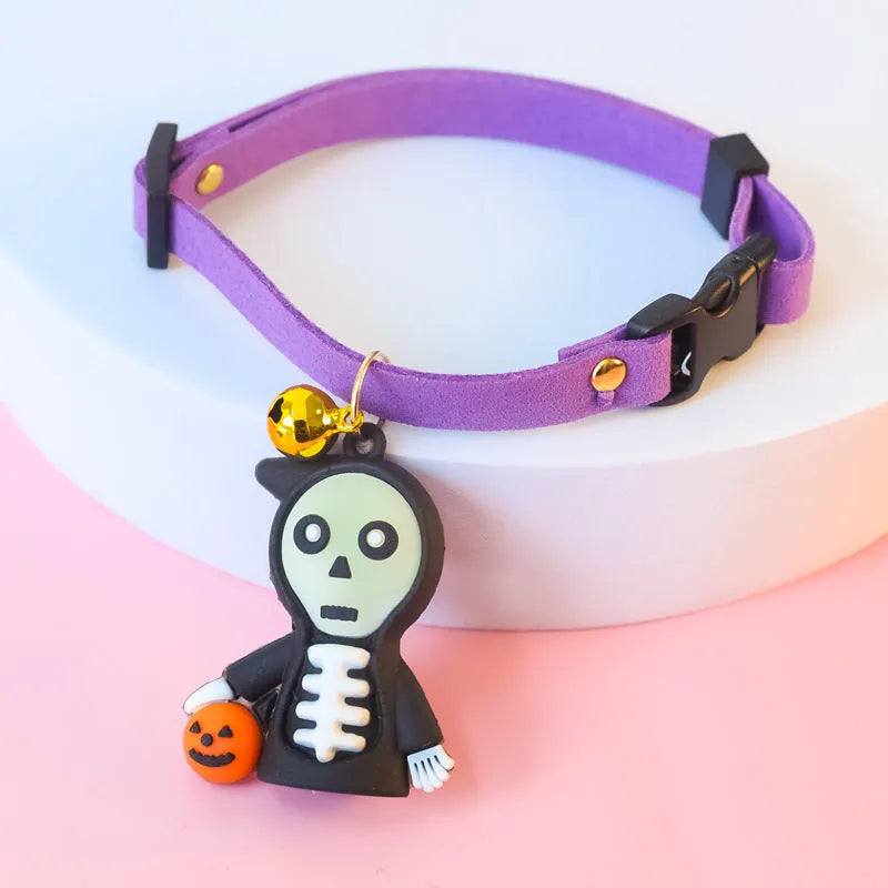 Halloween dog collar decoration with luminous pumpkin man or skull pattern in polyester material