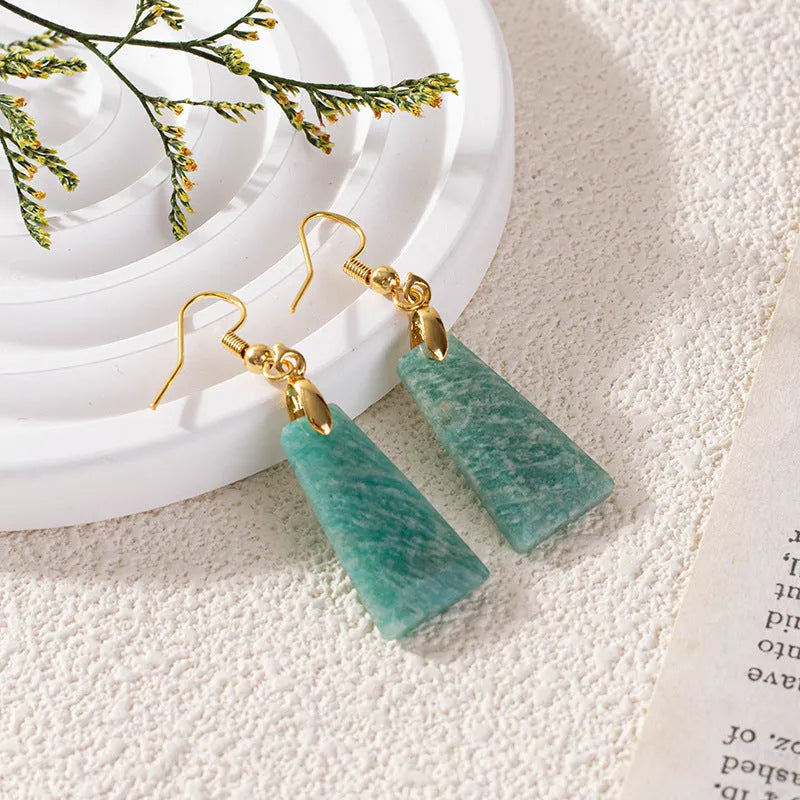 Amazonite rough stone geometric earrings with trapezoid shape and gold/silver finish