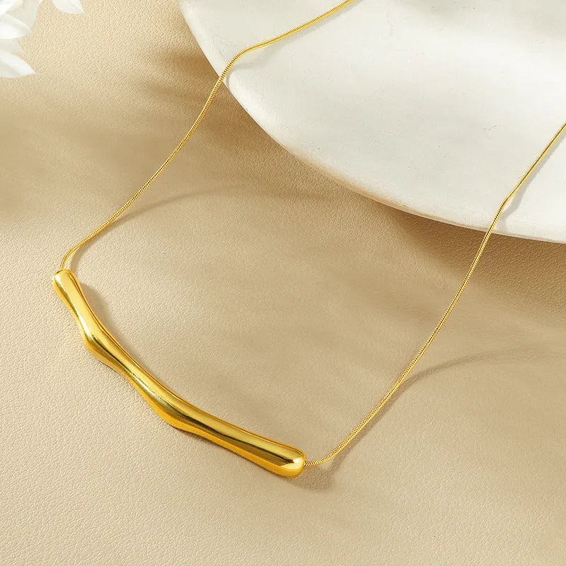 Titanium steel women's necklace with irregular pleated texture in gold or steel electroplated finishes