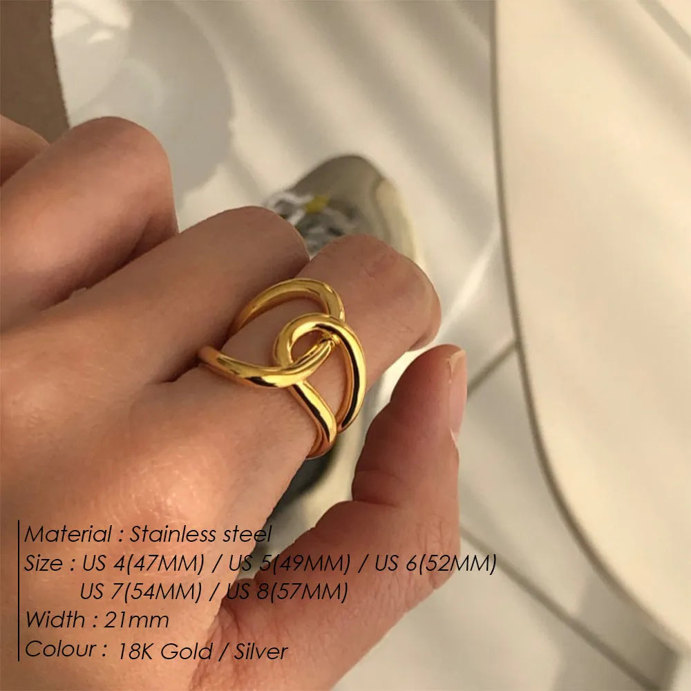 Adjustable knotted ring for women in stainless steel with gold or steel colour finish