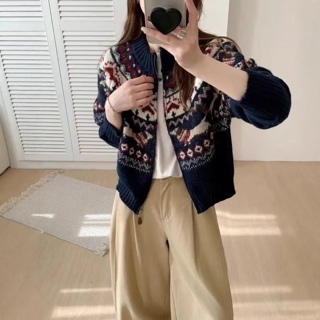Ethnic style jacquard pullover sweater with 3D pattern in loose fit free size