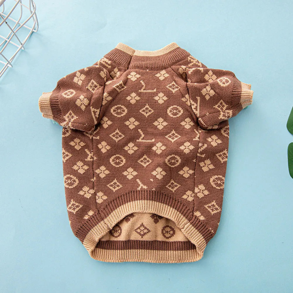 Thick wool blend dog sweater in European style for winter wear