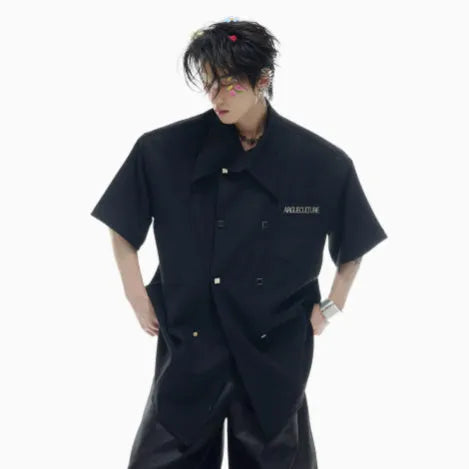 Men's loose fit short-sleeved casual shirt in black with spliced detailing and metal buttons