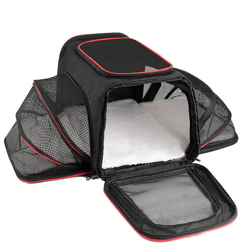 Cat carrier bag in 600D cation fabric shown in large and small size options