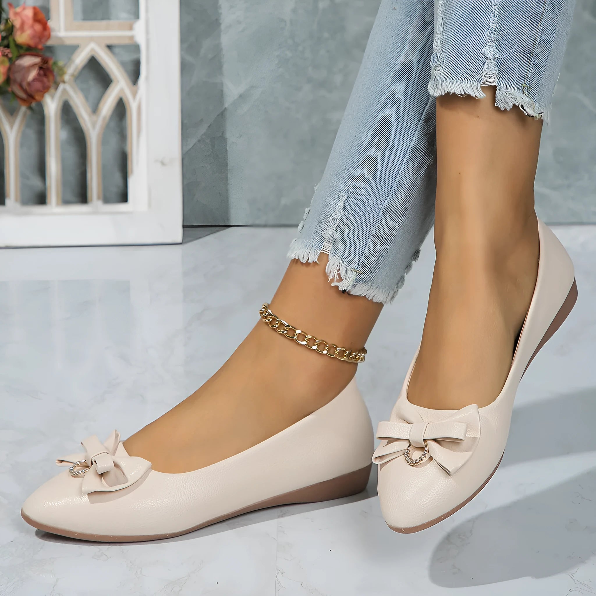 Women's plus size shallow mouth bowknot flat shoes in artificial PU with rubber soles