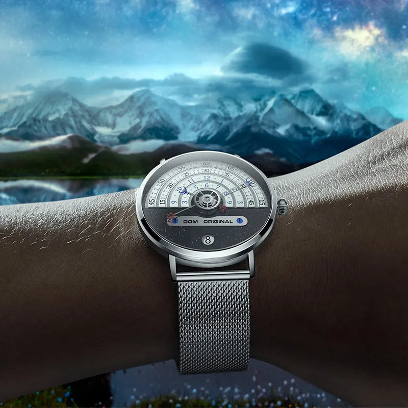 Men's 40mm sports quartz watch with alloy case and mineral glass in gold or silver colour options