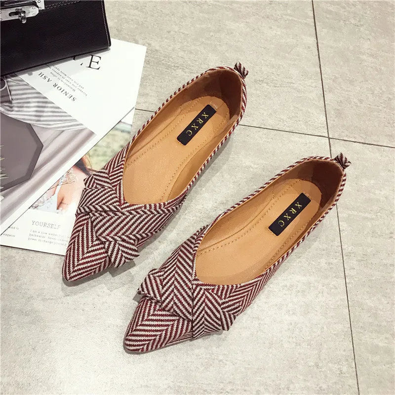 Women's red pointed flat shoes with cotton upper and low heel