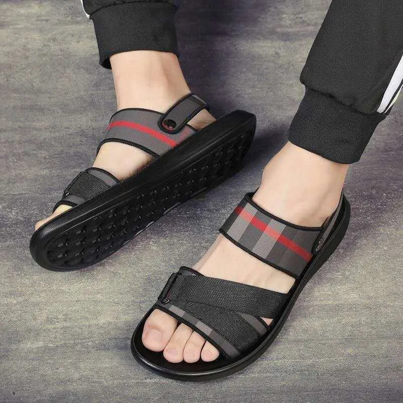 Youth leisure sports sandals with a blue Lycra upper and polyurethane sole, shown on a size chart.