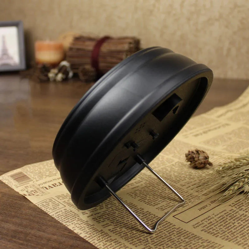 European style retro desk clock with 6-inch round face and silent sweep alarm movement