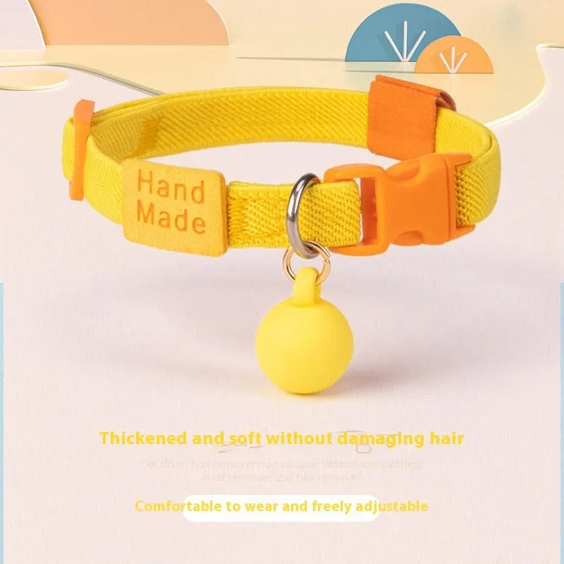 Small dog elastic polyester collar in solid colours with 22-32 cm length range
