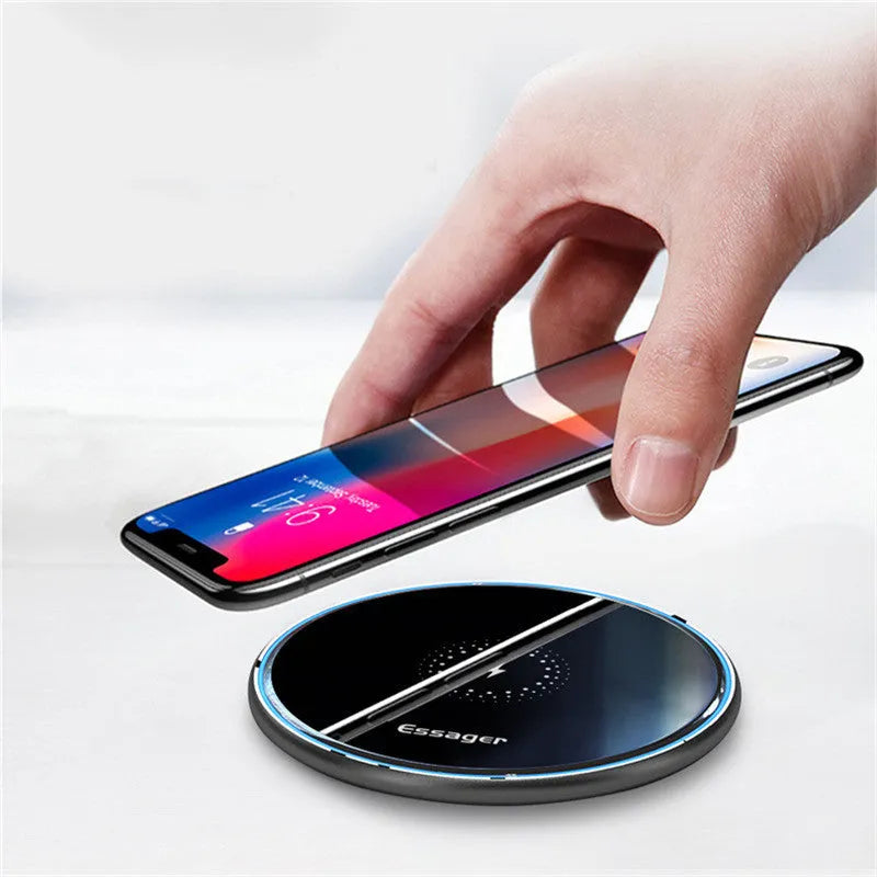 Black aluminium wireless charging pad with LED indicator lights for Qi-compatible phones