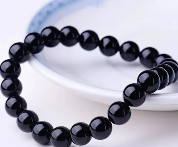 Black agate geometric stretch bracelet for women with 8mm beads