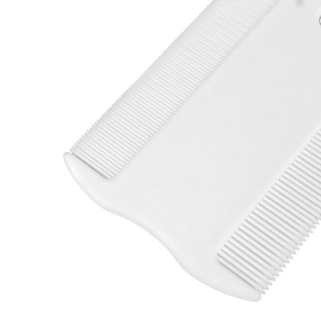 Double-sided plastic flea comb for pets showing dense teeth and 5cm length measurement