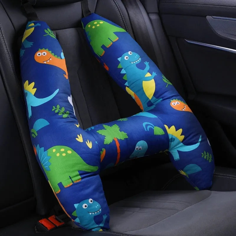 55x70cm car pillow with U-shaped design for headrest mounting and neck support