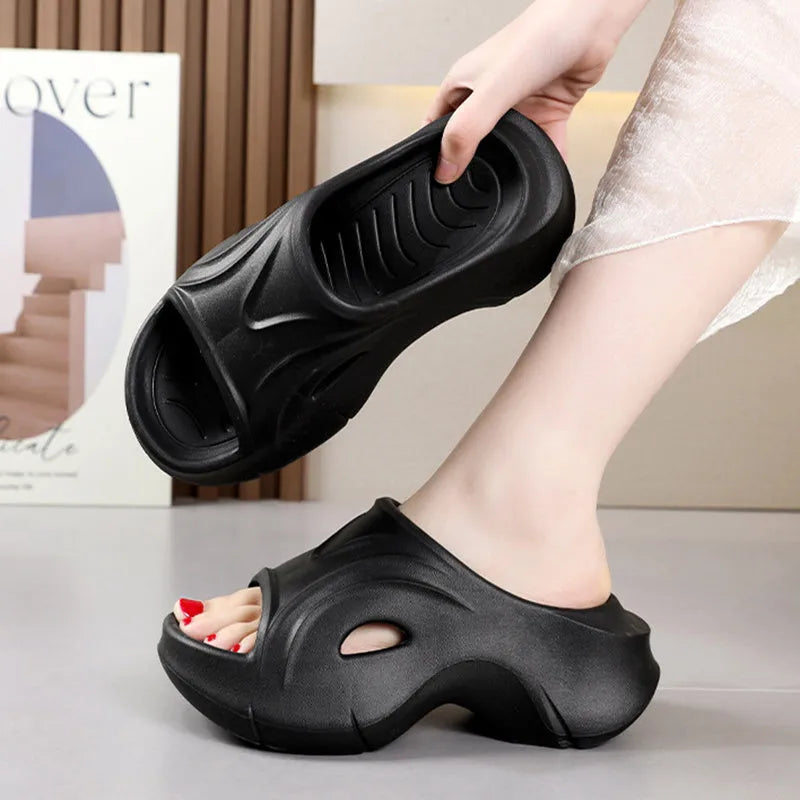 Women's EVA slippers with thick sole in black, rose red or white colours for beach and summer outdoor wear