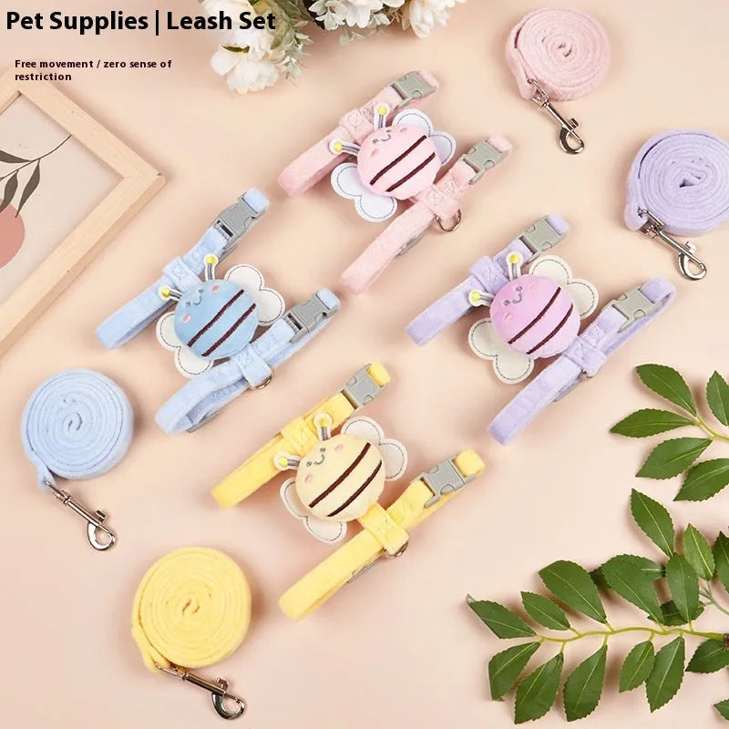 Adjustable cat lead with teddy bear and bee shapes in polyester material