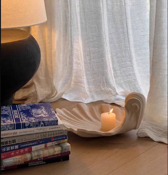 White resin simulation shell fruit plate ornament with light luxury finish