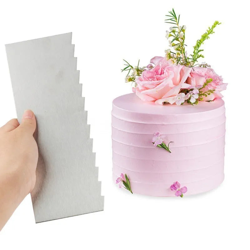 Stainless steel cream scraper with polygonal pattern design for cake decorating