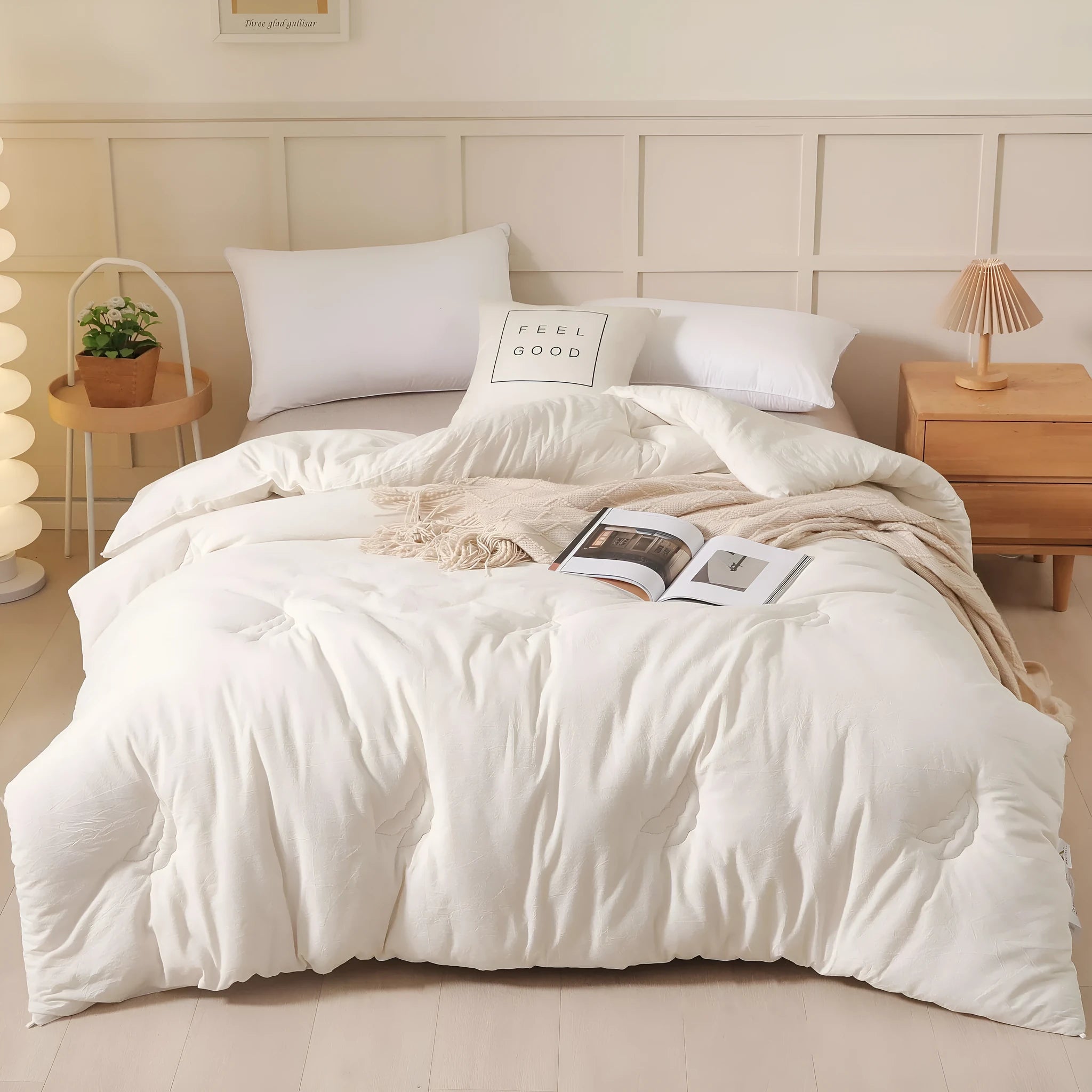 Soybean fibre quilt in pure cotton fabric with seasonal weight options