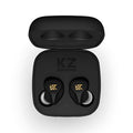 Z1 wireless Bluetooth in-ear headphones in black and green colour options.