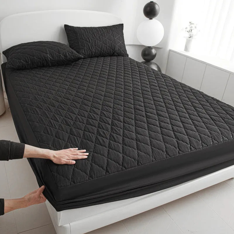 Diamond lattice quilted waterproof mattress protector three-piece set with fitted sheet and pillowcases in bamboo fibre