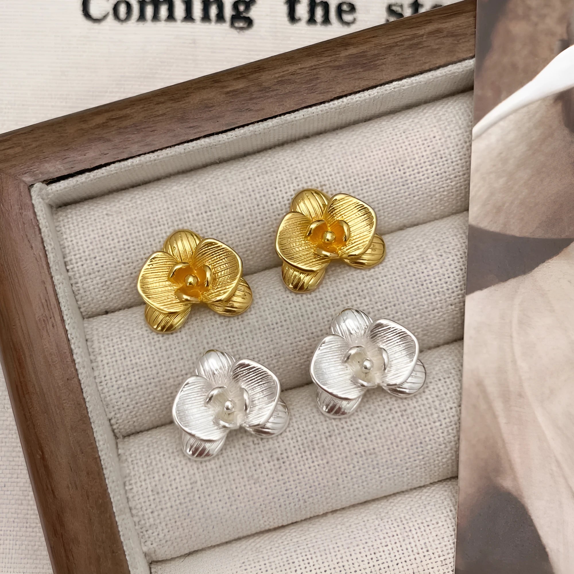 Retro flower earrings with copper construction and electroplated gold or silver finish