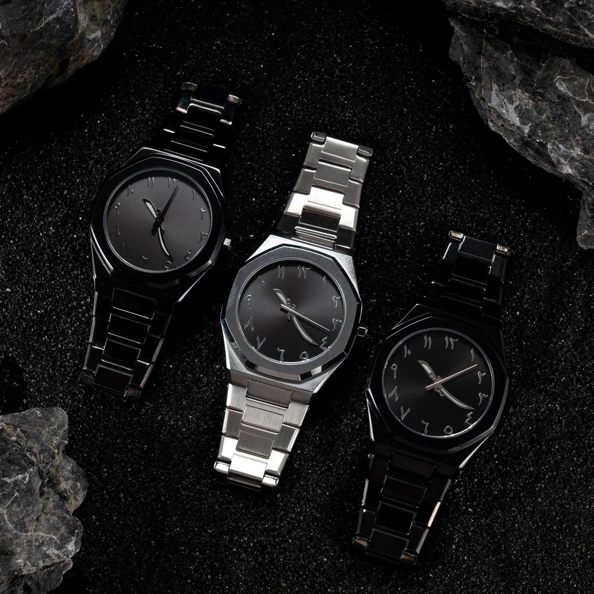 Men's business casual watch with stainless steel strap showing three colour options