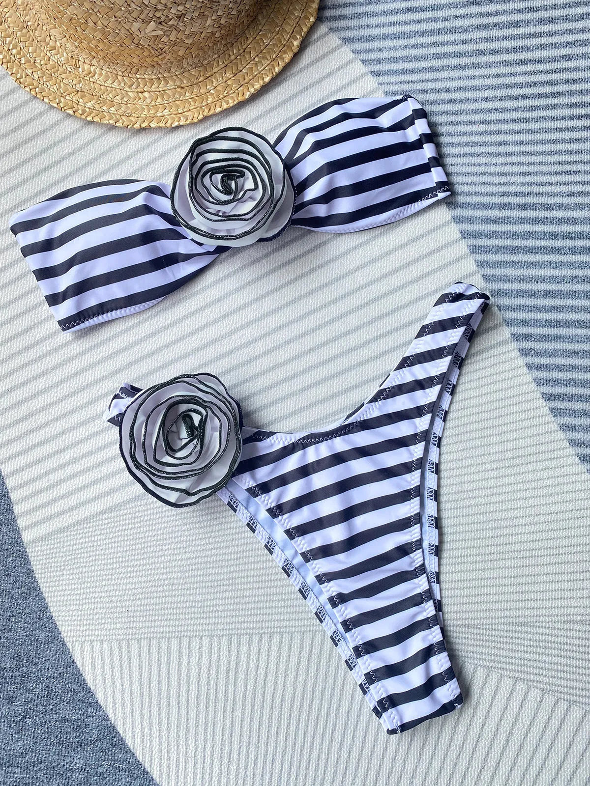Flower split bikini swimsuit with cross-border tube top in striped colour option