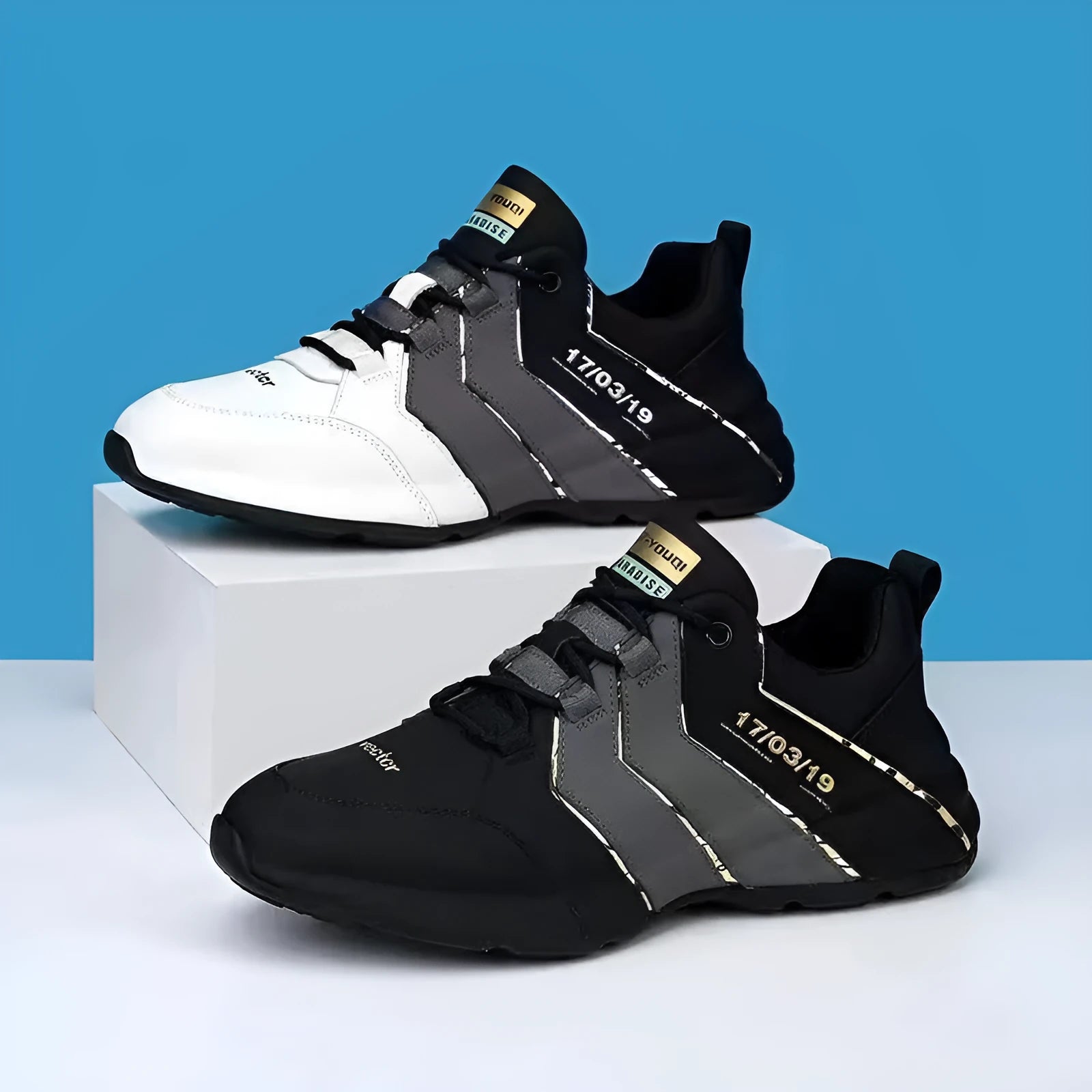 Casual sneakers with mesh lining and plastic soles in black and grey colour