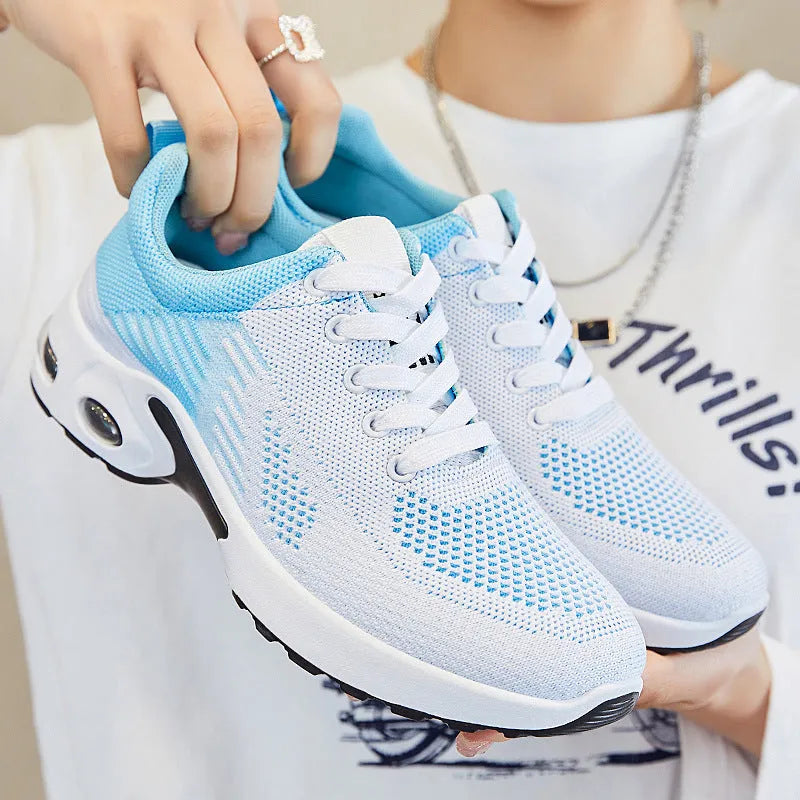 Women's flyknit running shoes with stripe pattern in multiple colour options