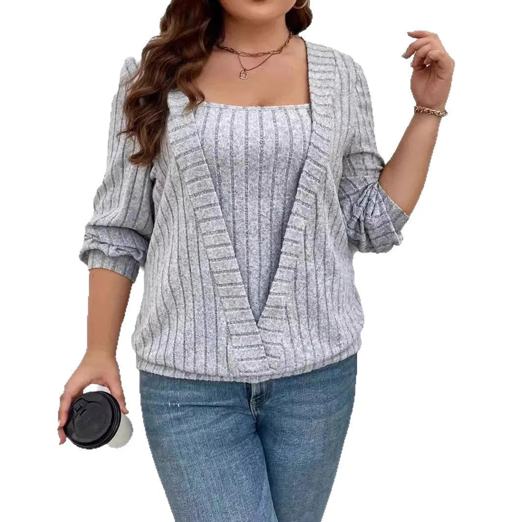 Women's solid colour V-neck false two-piece suit top with long sleeves in loose fit.