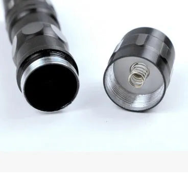 Aluminium alloy mini flashlight in black with compact 9.5cm design and 3W LED output