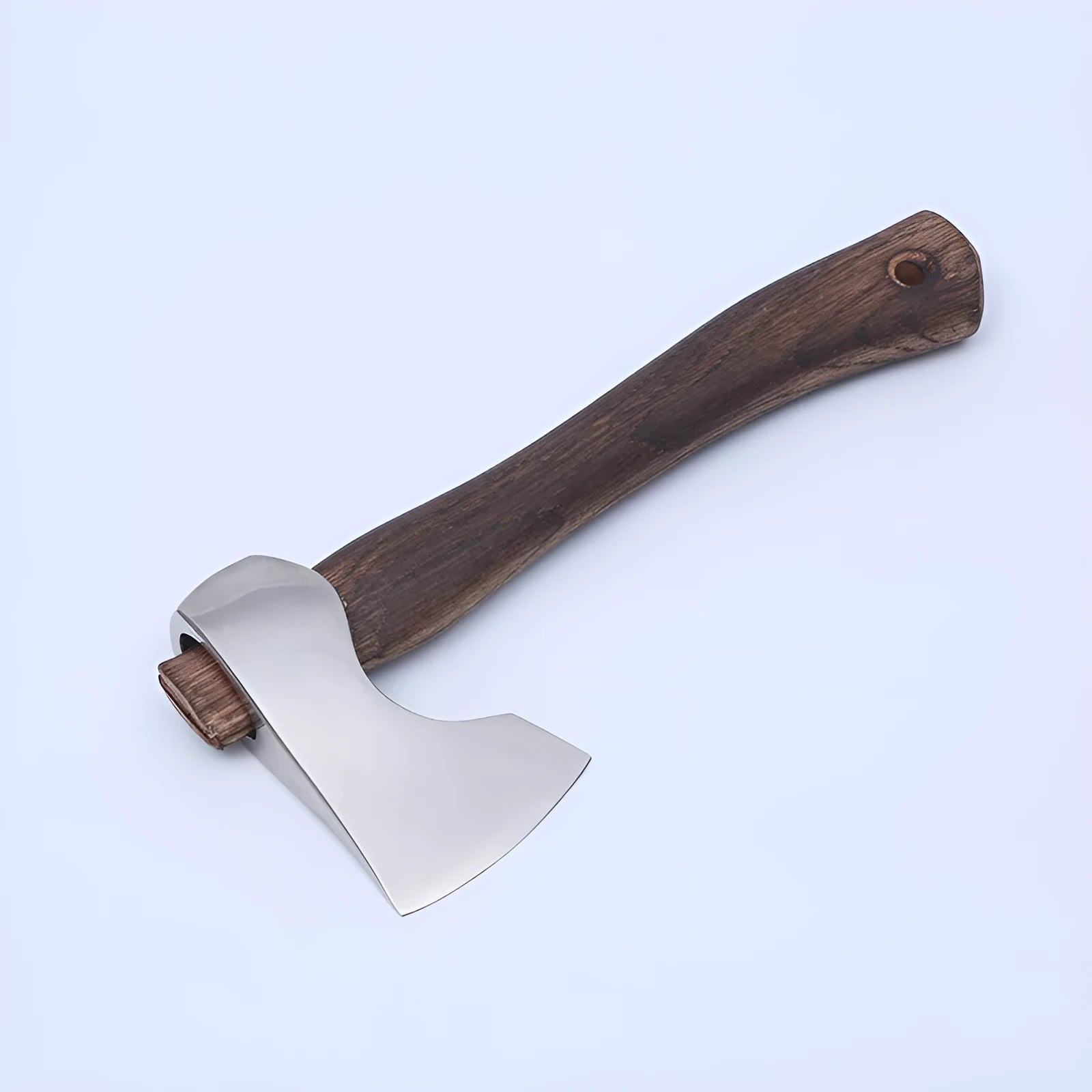 Camping axe with high carbon steel head and wooden handle measuring 250mm length