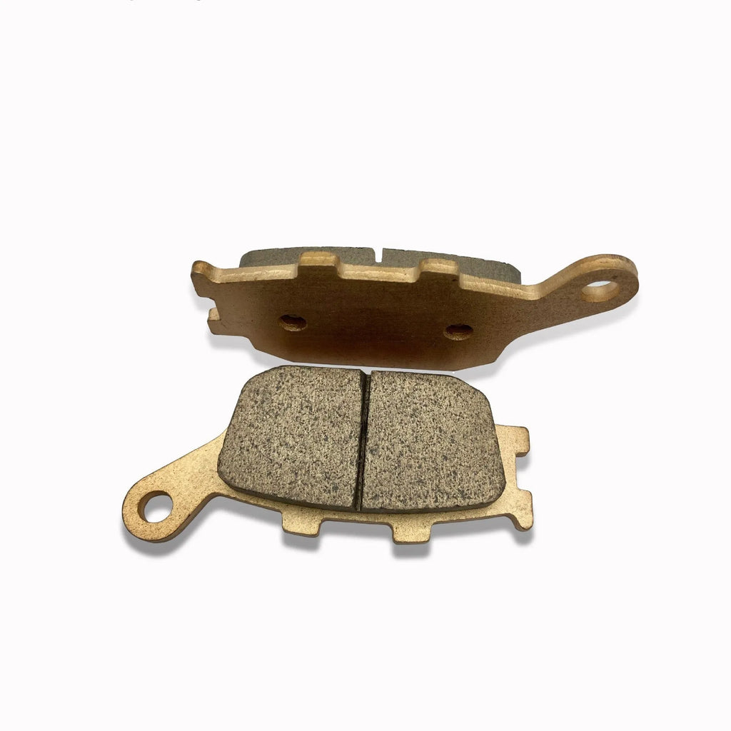 Motorcycle brake pad for Honda CBR954RR rear brake system, asbestos-free sintered construction