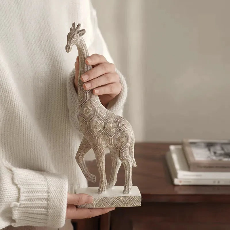 Wood colour synthetic resin giraffe ornament, 30.5cm tall, European-style decorative sculpture