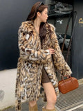 Women's faux fur coat with fox collar in mid-length and long styles for street fashion