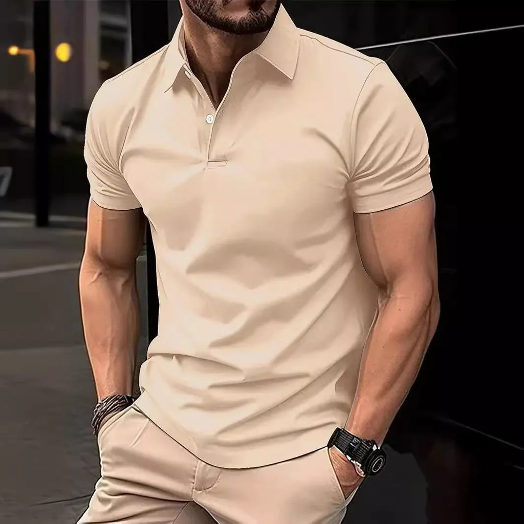 Men's solid colour slim fit short sleeve casual shirt with button front in cotton polyester blend fabric