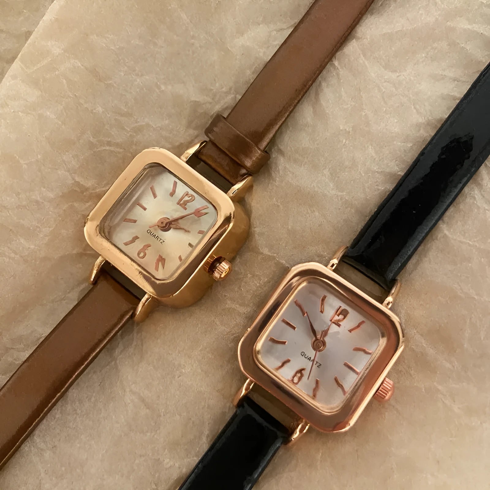 Women's fashion watch with alloy case and retro design in four colour options