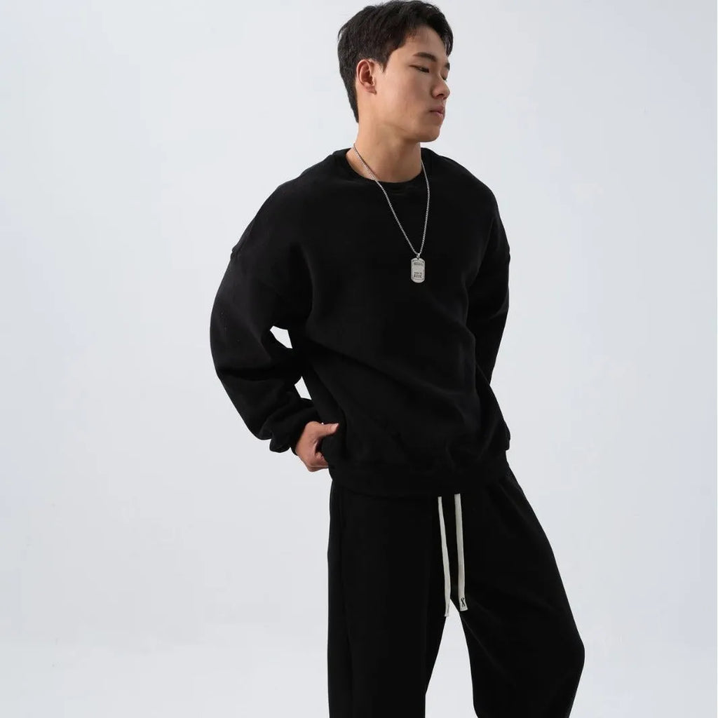 Men's loose polar fleece sports suit in army green with long sleeves and padded trousers