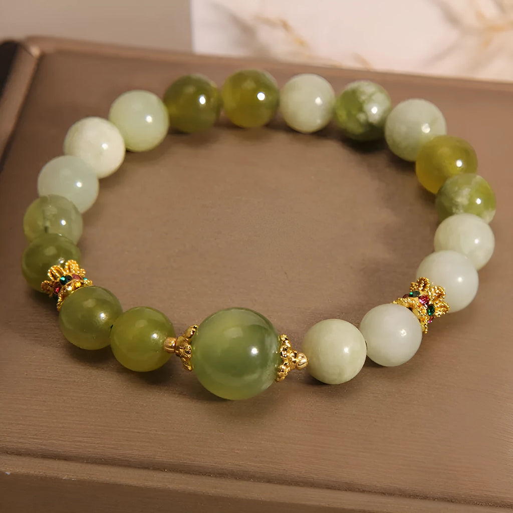 Original design Mori style women's bracelet crafted from green Xiuyan jade
