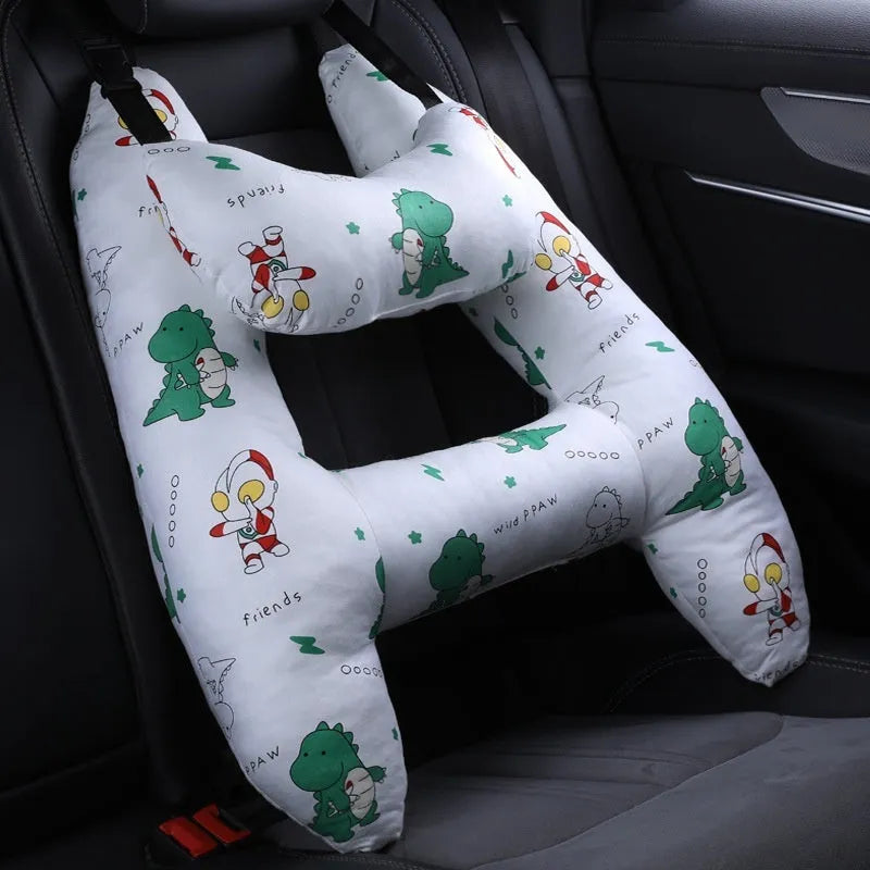 55x70cm car pillow with U-shaped design for headrest mounting and neck support