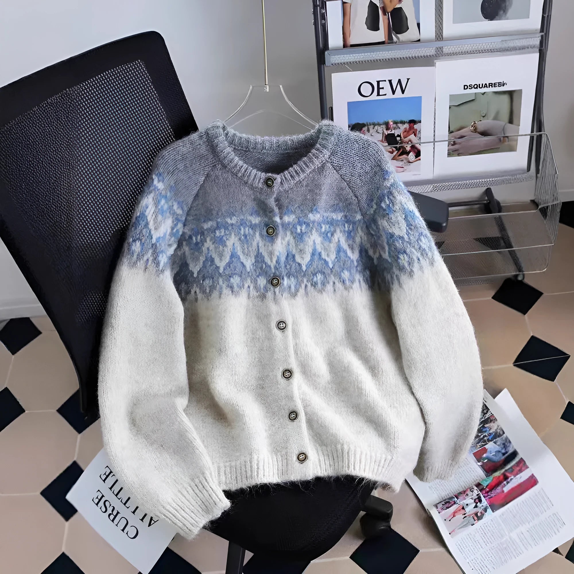 Women's jacquard knit sweater coat with colour contrast patterning in loose free size fit