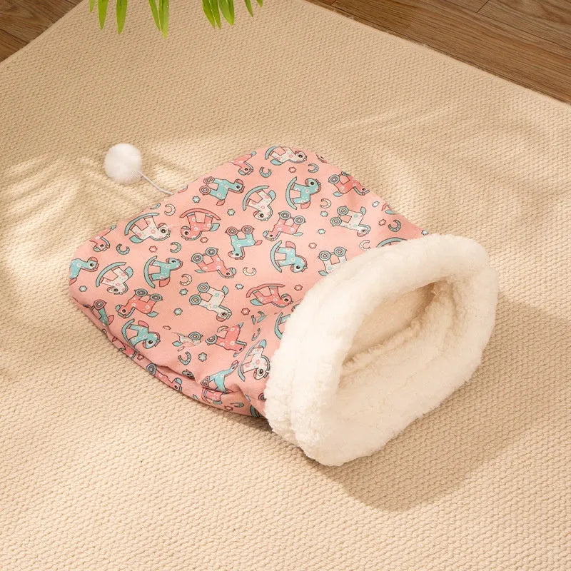 Flannel cat sleeping bag nest pet bed measuring 50 by 40 centimetres in a striped pattern.